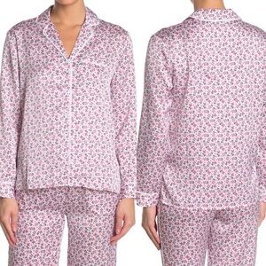 Vera Bradley
Floral Long Sleeve Button Front Pajama Set M